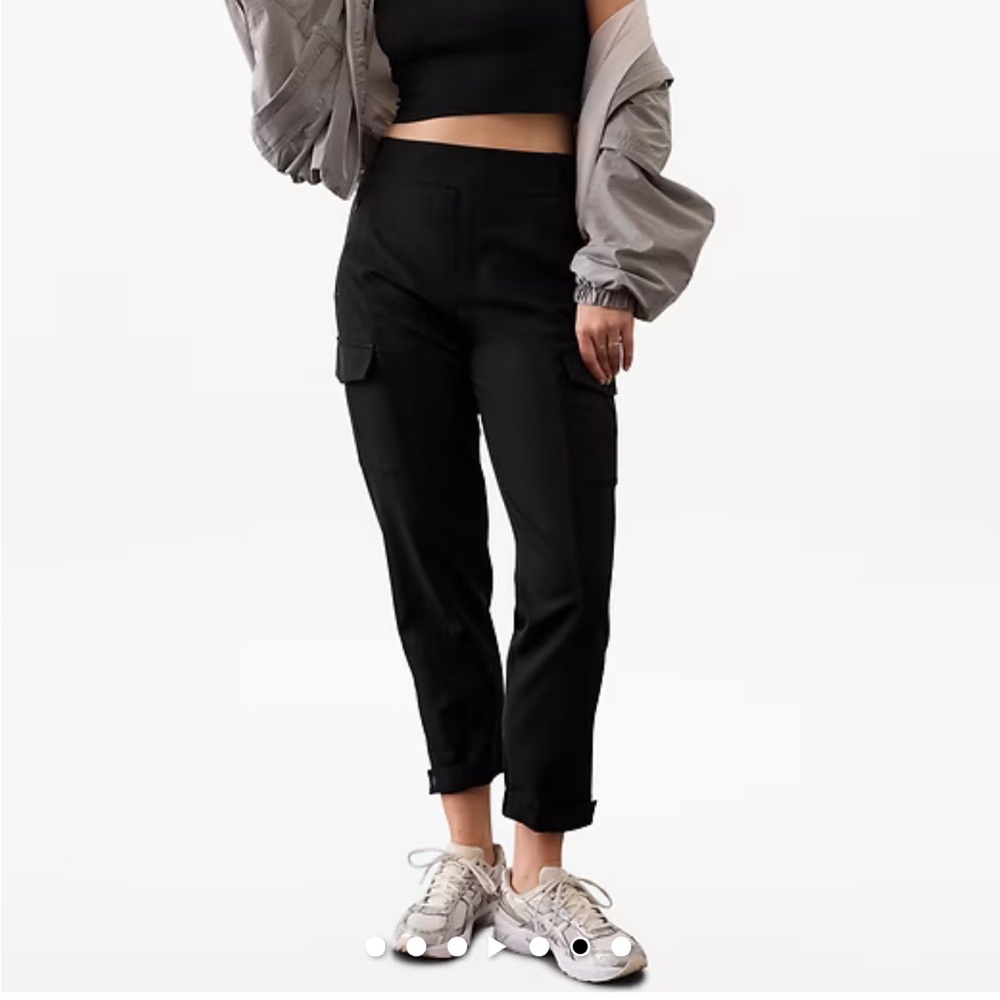 ATHLETA Endless High Rise Cargo Pant Jogger Black - Picture 8 of 14